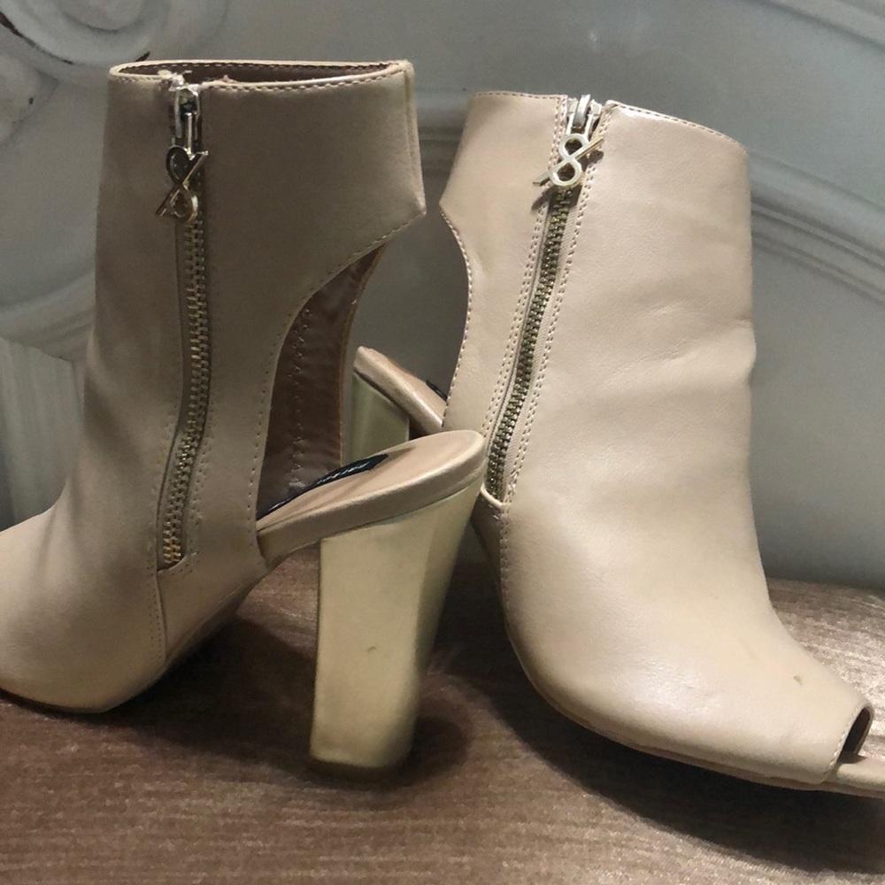 Beige and gold color